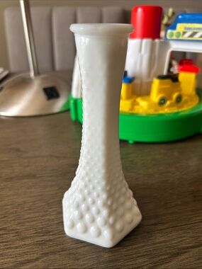 Milk Glass Hobnail Bud Vase in White